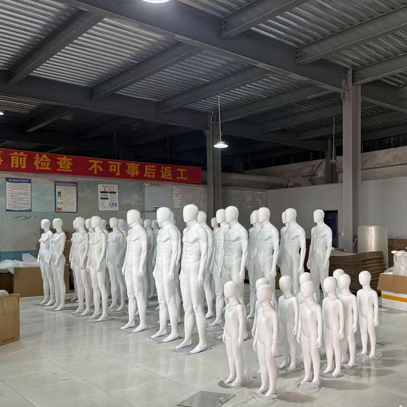 img of Anti-Sagging, Low Viscosity, Low Shrinkage Thixotropic Polyester Resin for Auto Parts and Shipping Boats